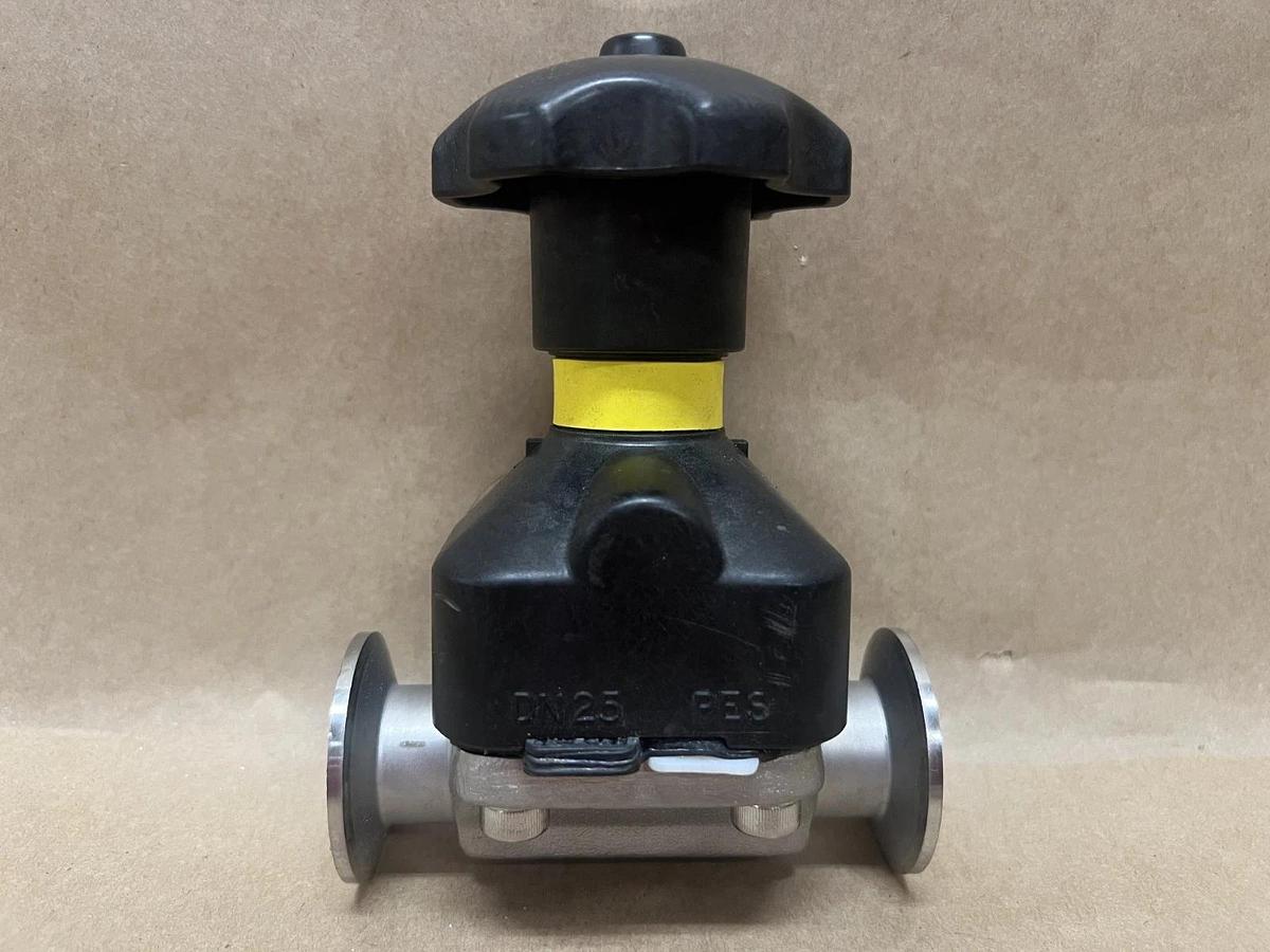 Used Crane-Saunders 4-81723-10-1 316L, CWP150, 1" Diaphragm Valve