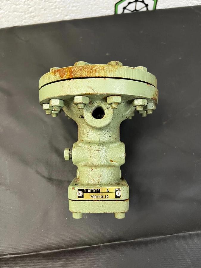 Used Emerson 700113-12 Pressure Reducing Pilot Type A