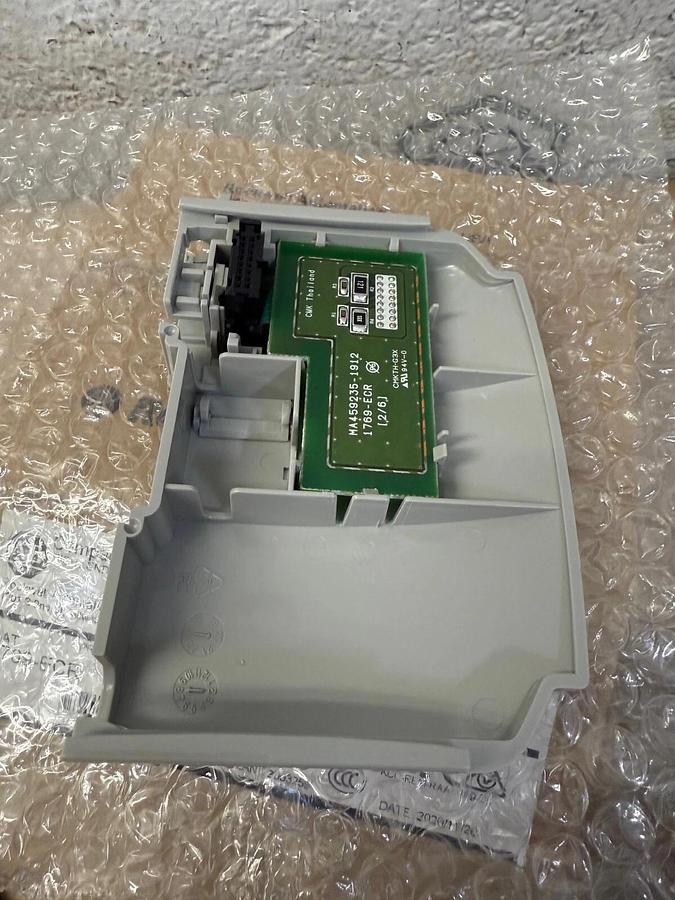 Allen-Bradley 1769-ECR Compact I/O, Right End Cap/Terminator, Series A