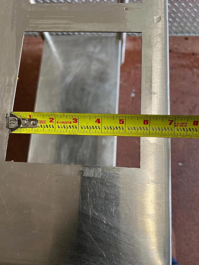 Used Select Stainless 30” x 18” Platform Work Table