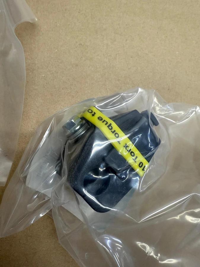 Used Panduit VS-CKP4-000 Connection Kit for Tapping *NEW*