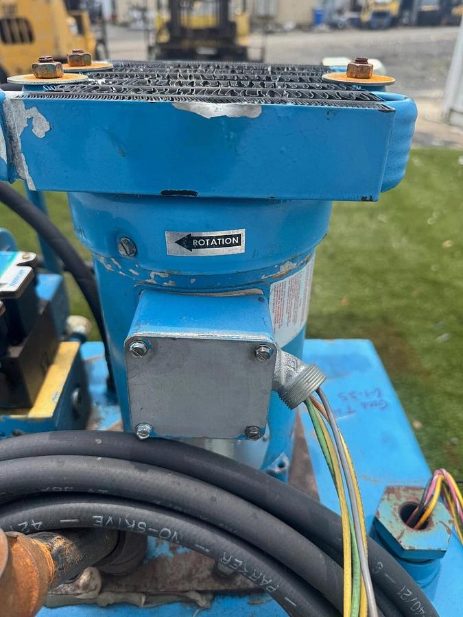 Used Vickers TK14VP Hydraulic Pump Unit, VM3546 1Hp Motor, DG4V-3D-2A-M-FW-B5-60 Pump