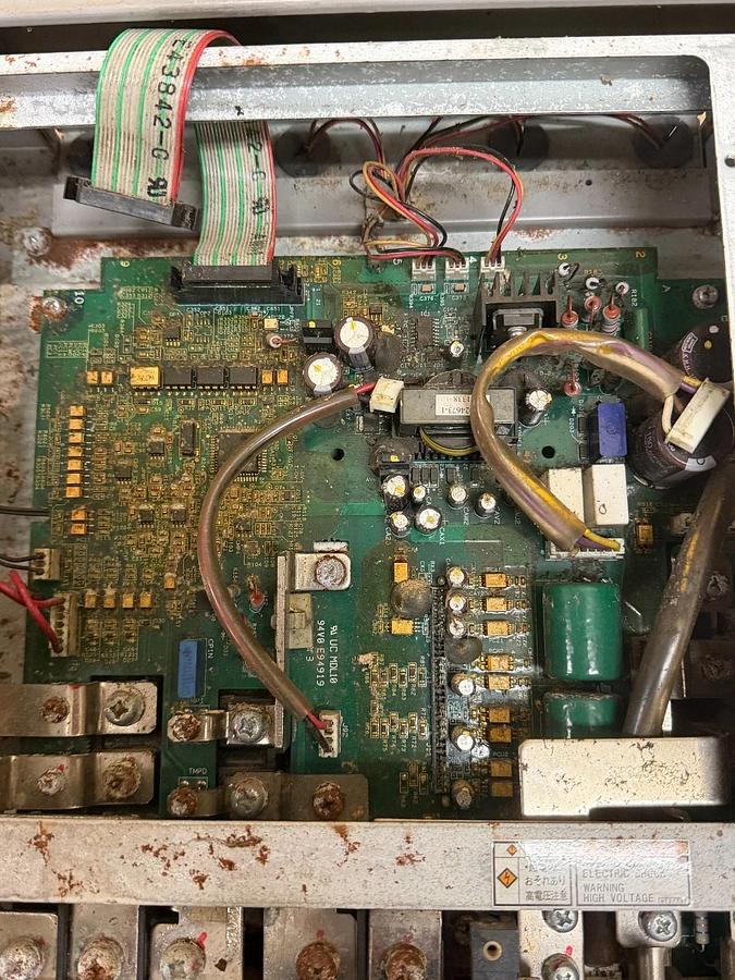 Used Hitachi SJ700B-370HFUF Inverter - PARTS ONLY