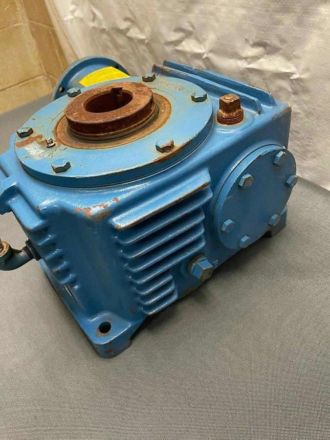 Used Cone Drive Textron MSHV35A022-7A Gearbox Speed Reducer, Ratio 10-1, 8.94 HP