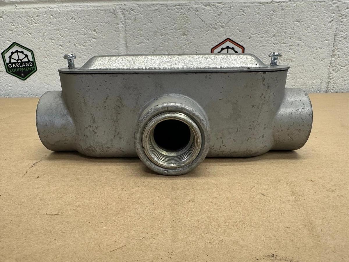 Used Appleton Form 85 T 1-1/4” T Conduit