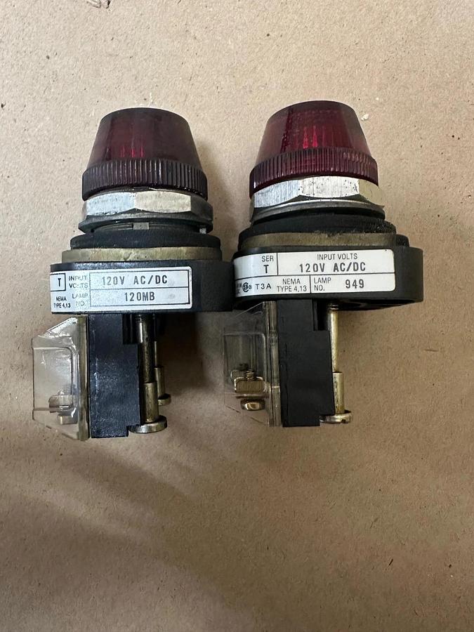 Used Allen Bradley 800T-Q10 Series T Pilot Light Red - Lot of 2