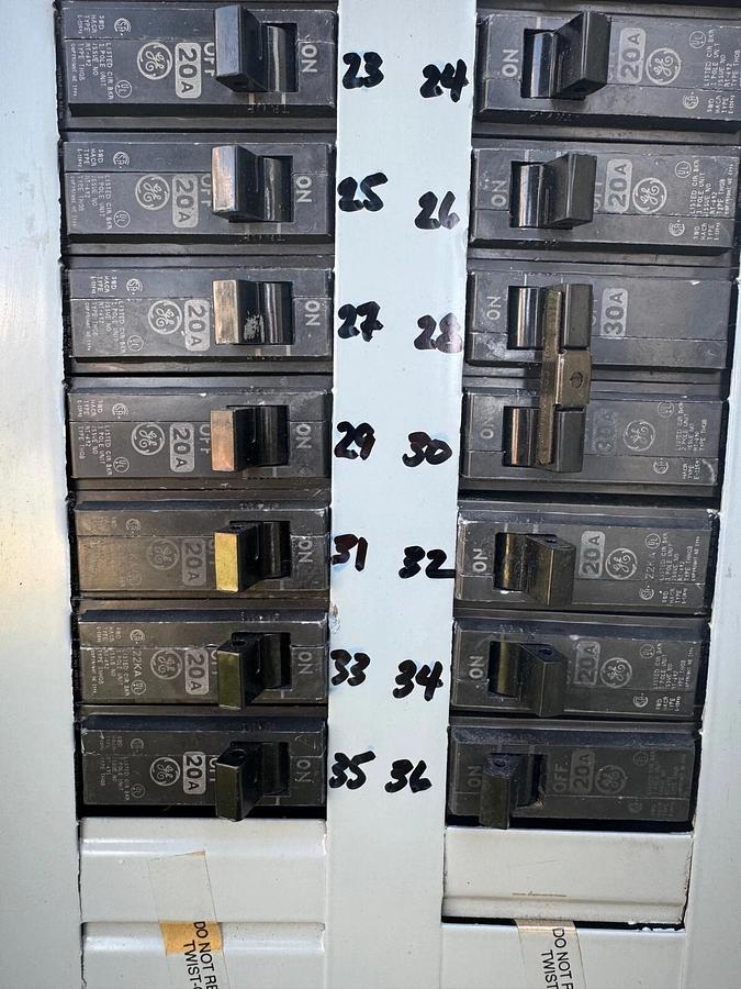 Used General Electric AB433 A-Series Panelboard 200A Main 34/36 Switches, Mixed Amps