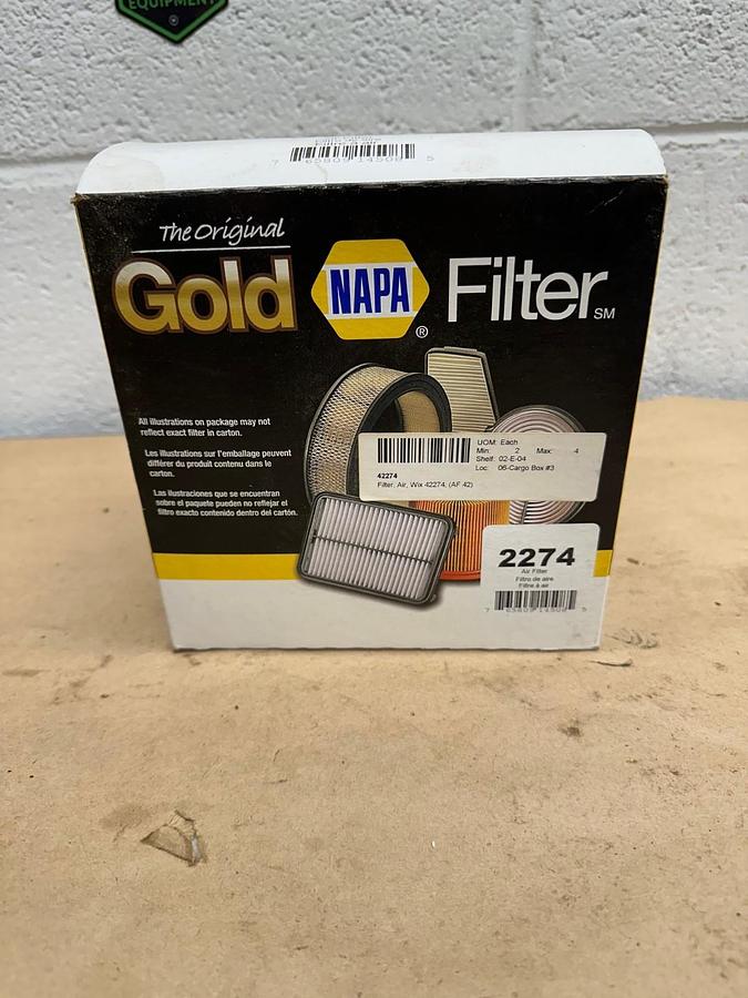 Used NAPA 2274 Gold Air Filter *NEW*