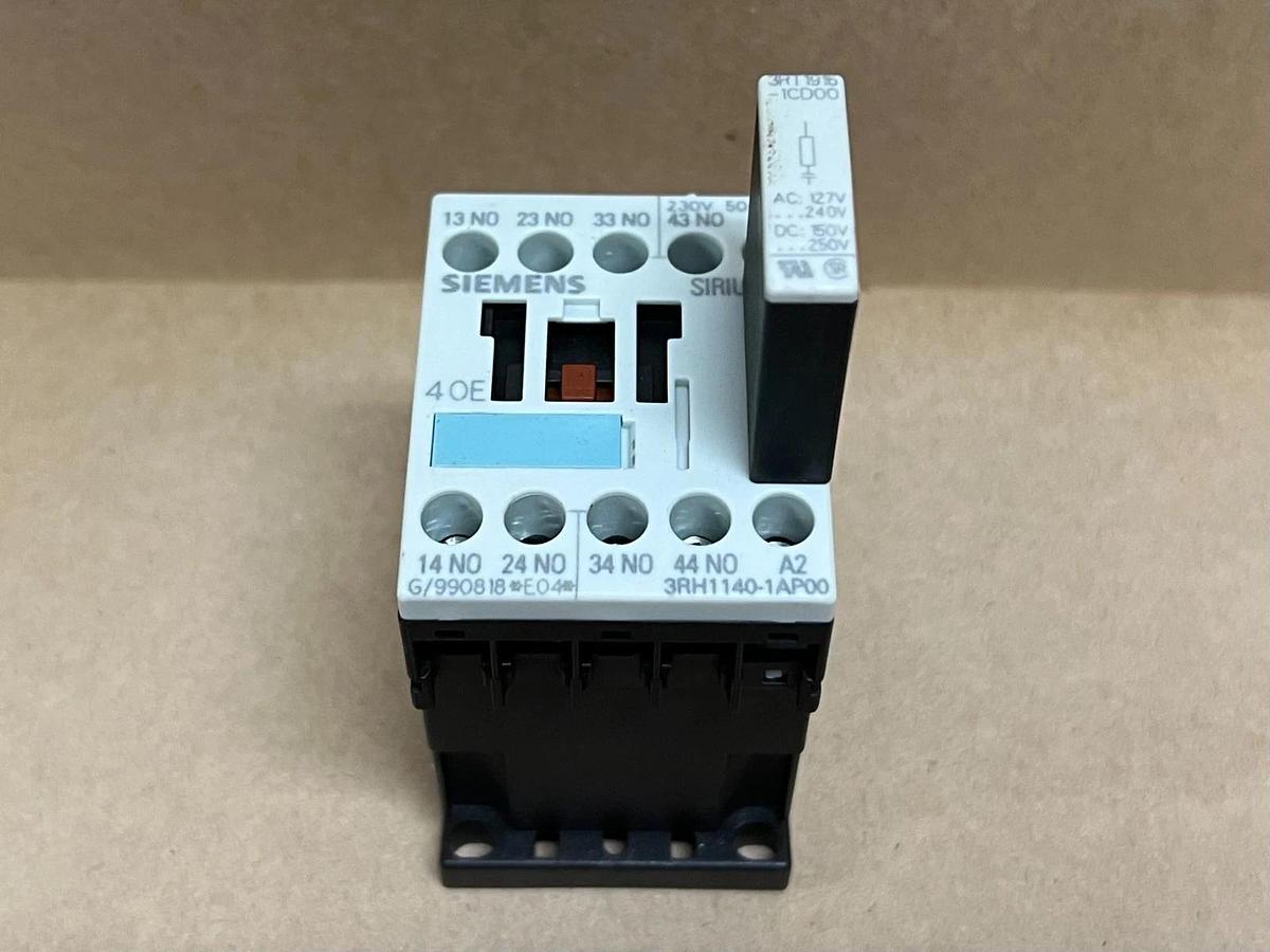 Used Siemens 3RH1140-1AP00 Contactor w/ 3RT1916 Surge Suppressor