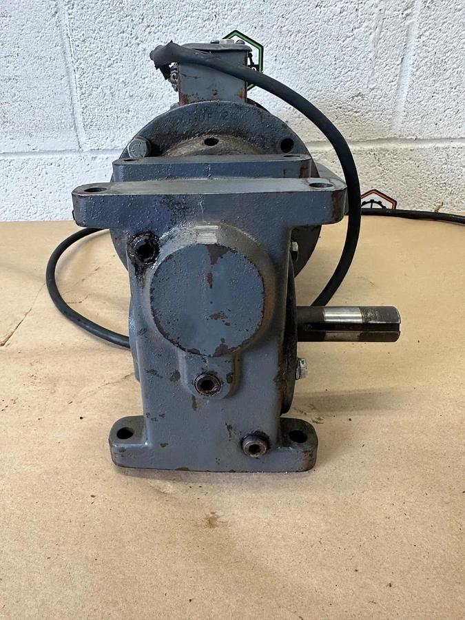 Used Winsmith M75 60 Ratio Gearbox, Dayton 5K341K 1/3Hp Motor @ 1725Rpm