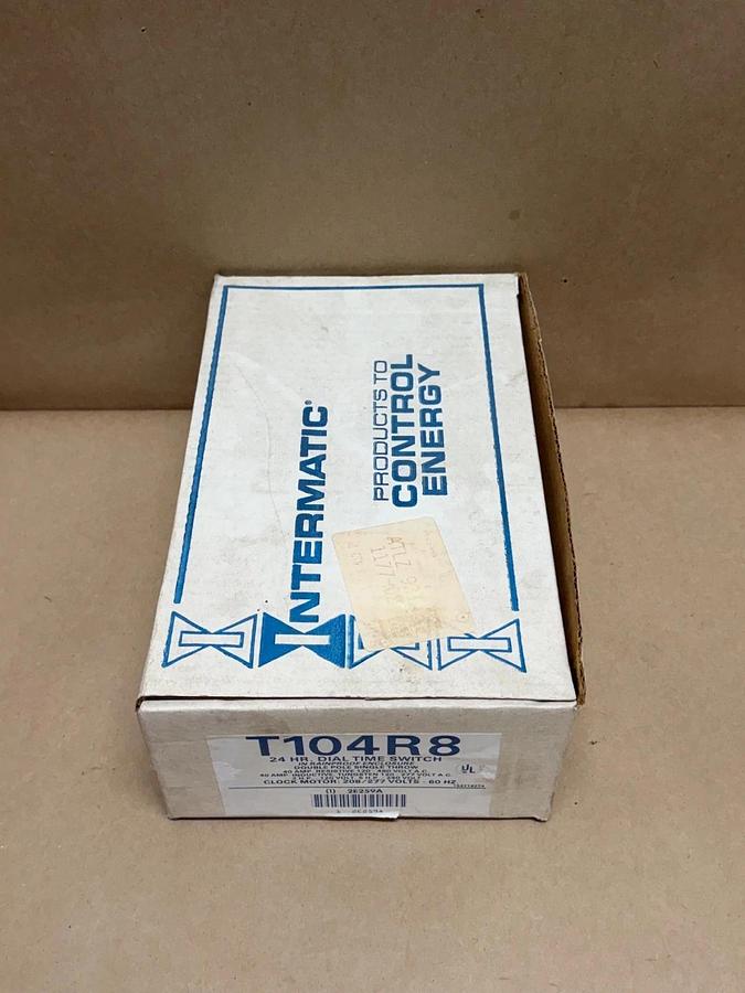 Used Intermatic T104R8 24 Hr. Dial Time Switch w/ Type 3R Rainproof Enclosure *NEW*