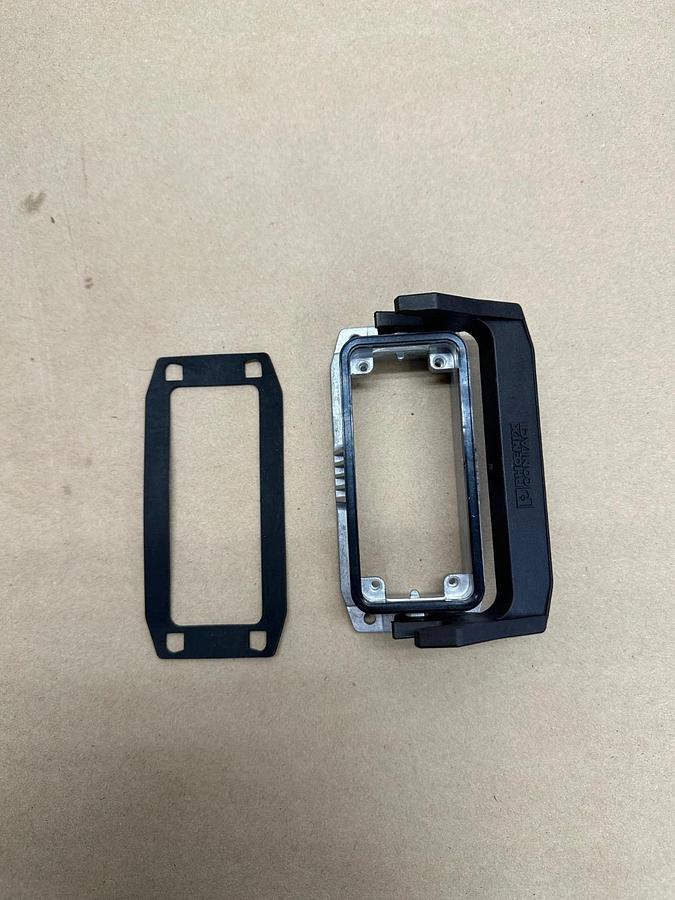 Used Phoenix Contact HC-STA-B16-BWS-ELC-AL Heavy Duty Power Connector Housing *NEW*