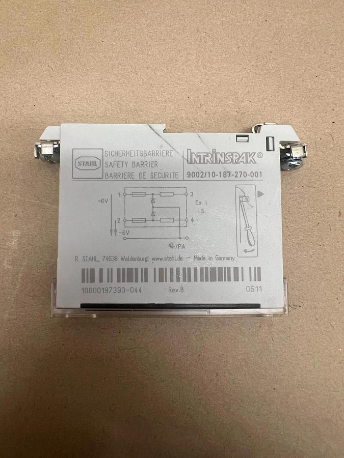 Used Intrinspak 9002/10-187-270-001 Safety Barrier