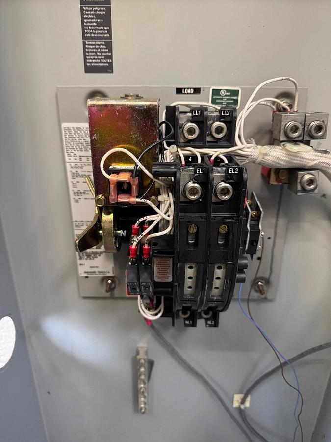 Used Asco D07ATSA20200F5XC 7000 Series Automatic Transfer Switch, 200A, 240V