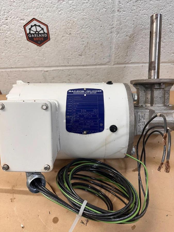 Used Baldor Reliance VWDM3538 0.5hp 230/460V 1.6/.8A Washdown Duty Motor, Gear Box