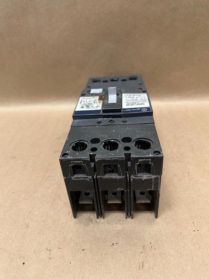 Used General Electric SFHA36AT0250 250A Current Limiting Circuit Breaker