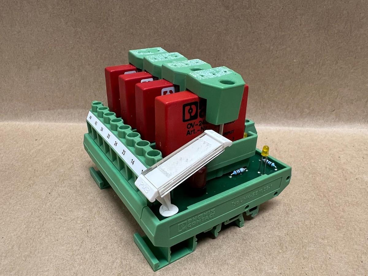 Used Phoenix Contact UMK-4OM-R/MF/P Interface Module OV-24DC/60DC/3 Solid-State Relay