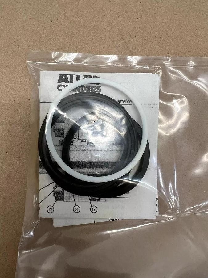 Used Atlas Cylinders 2A17S000S Rod Seal Kit