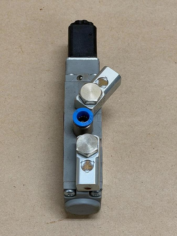 Used Aventics 0 820 022 987 Solenoid-Operated Valve