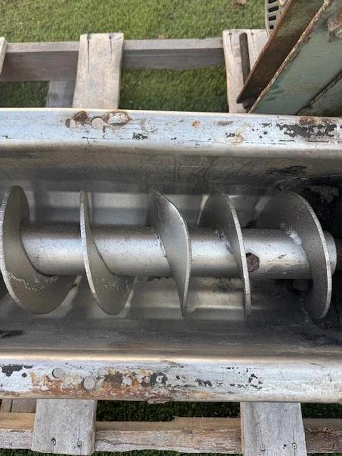 Used Stainless Steel Auger 54” L, Dodge SCXT115 & Toshiba 0014FTSA1A-P