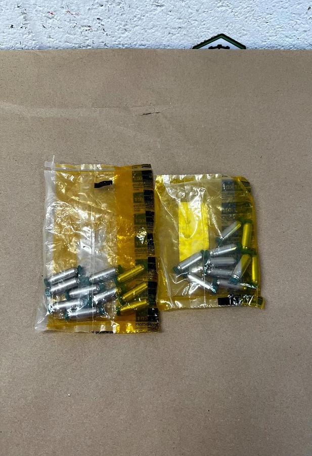 Used Parker 1AJK2 (Pack of 10) Brass Fluid Connector - Lot of 2