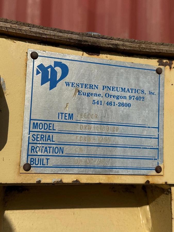 Used Western Pneumatics FDRW141801RD 14” x 18” Airlock