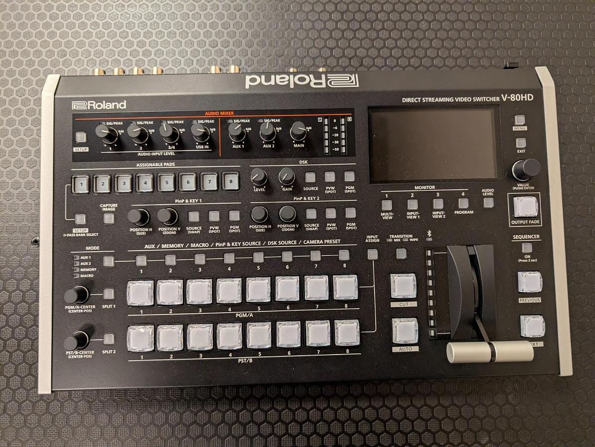 Used Evertz MicroSystems 7700FR-C Multiframe Chassis, 15 Card Slots, 300VA 50/60Hz