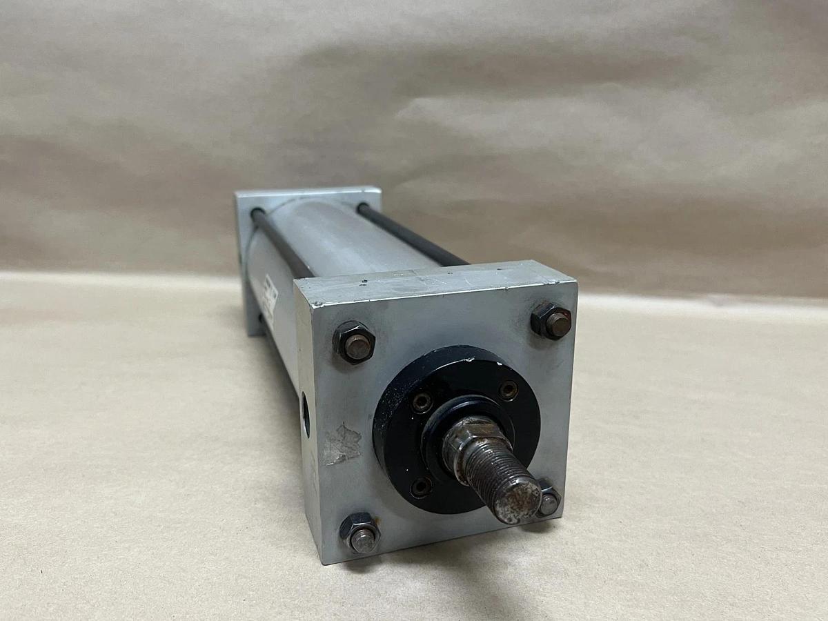 Used Numatics P2EQR-09A1E-AAA0 Double Acting Single Rod Cylinder Actuator