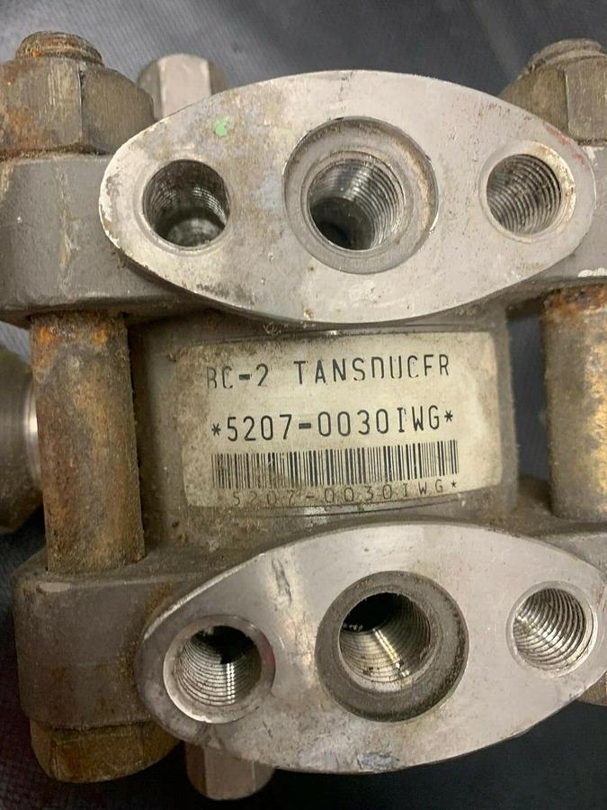 Used Bailey BC2321515 Series 10 Differential Pressure Transmitter 3600 psi 30” H2O