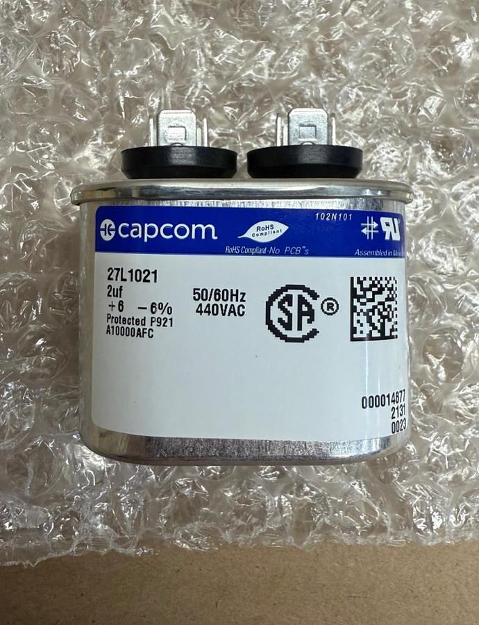 Used Capcom 27L1021 Oval Run Capacitor, 50/60 Hz, 440 VAC *NEW*