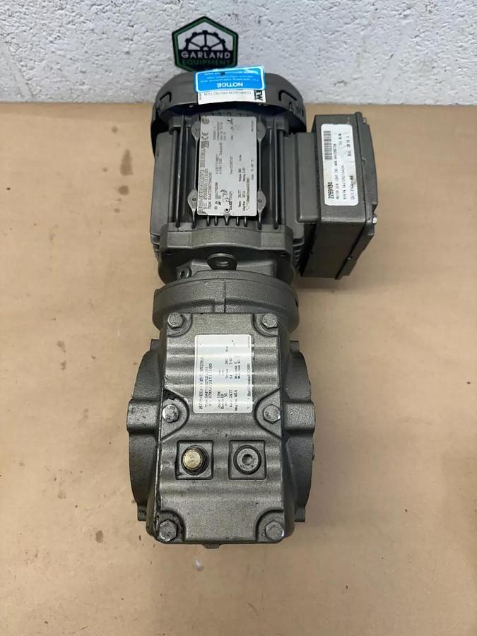 Used SEW Eurodrive SA47DRS71S4/DH Motor & Gearbox 1/2Hp, 60Hz, 1700RPM, 24.77:1 Ratio