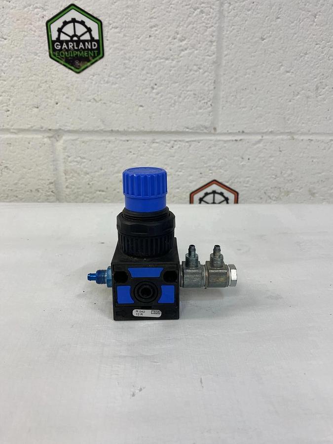 Used FESTO R042 Pressure Regulator