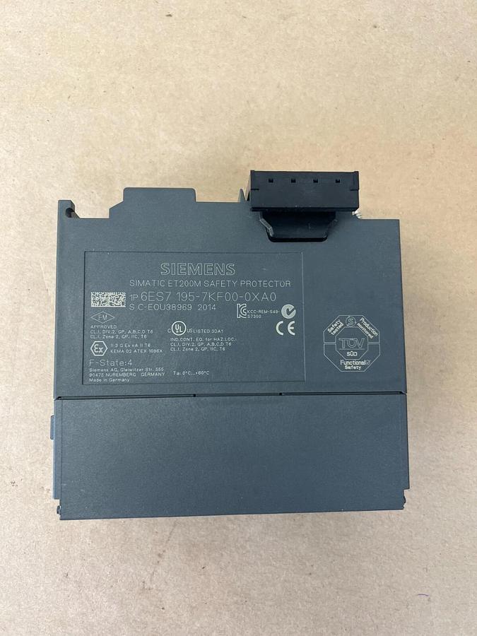 Used Siemens 6ES7 195-7KF00-0XA0 Simatic ET200M Safety Protector
