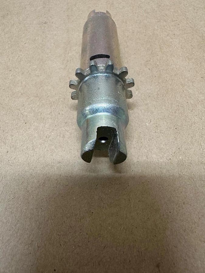 Used CAT 8R-0382 Adjuster Assembly *NEW*