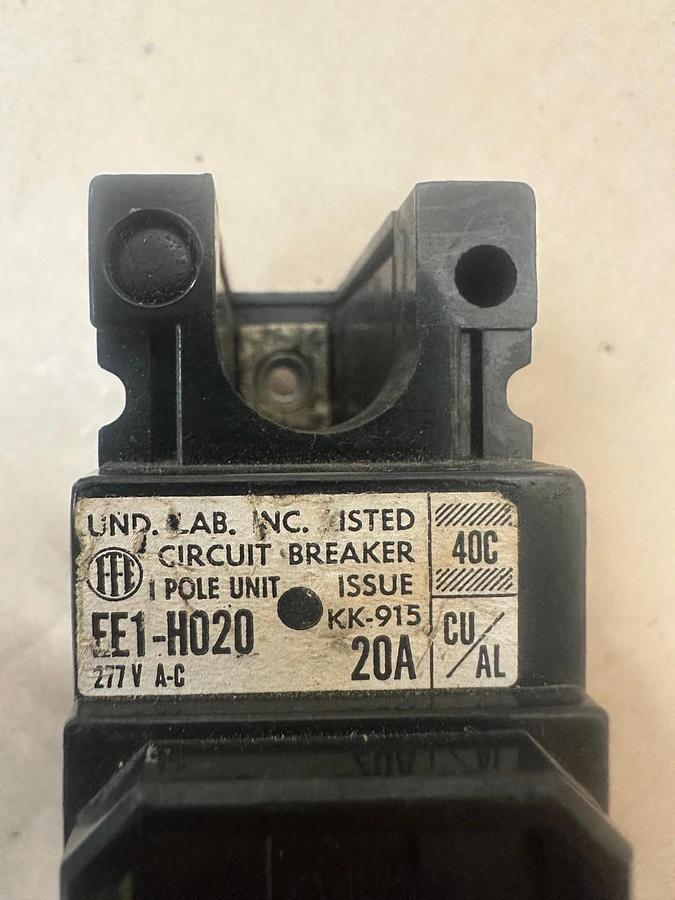 Used I.T.E. EE1-H020 20A 1 Pole Circuit Breaker