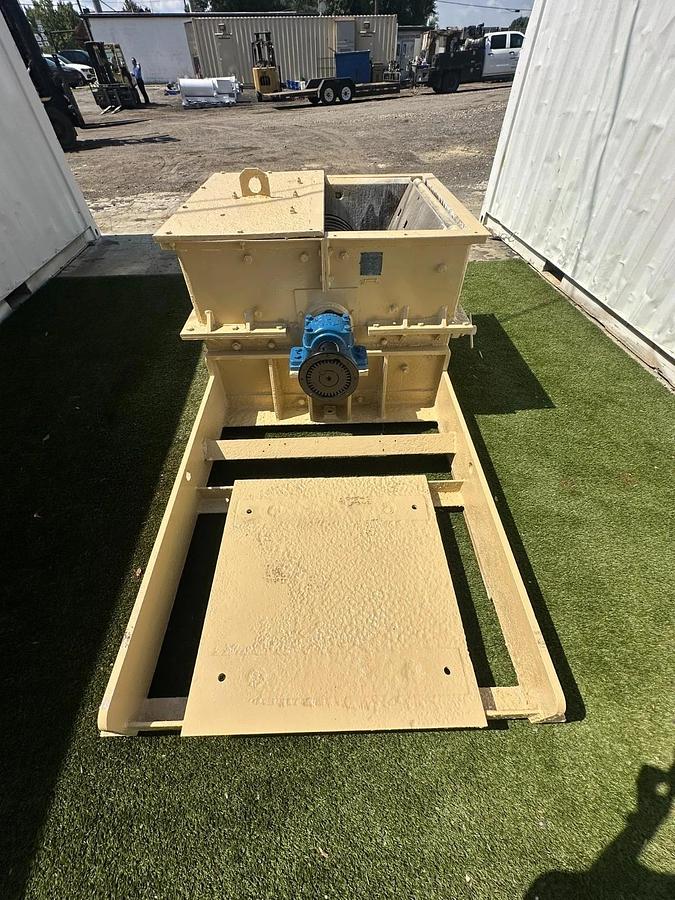 Used American Pulverizer Hammer Mill Model WS-40
