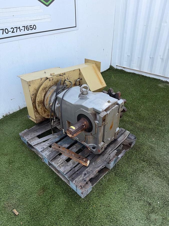 Used NORD Gear Corporation SK 9082.1LX VL W Gearbox 41.54:1 Ratio, 42 RPM