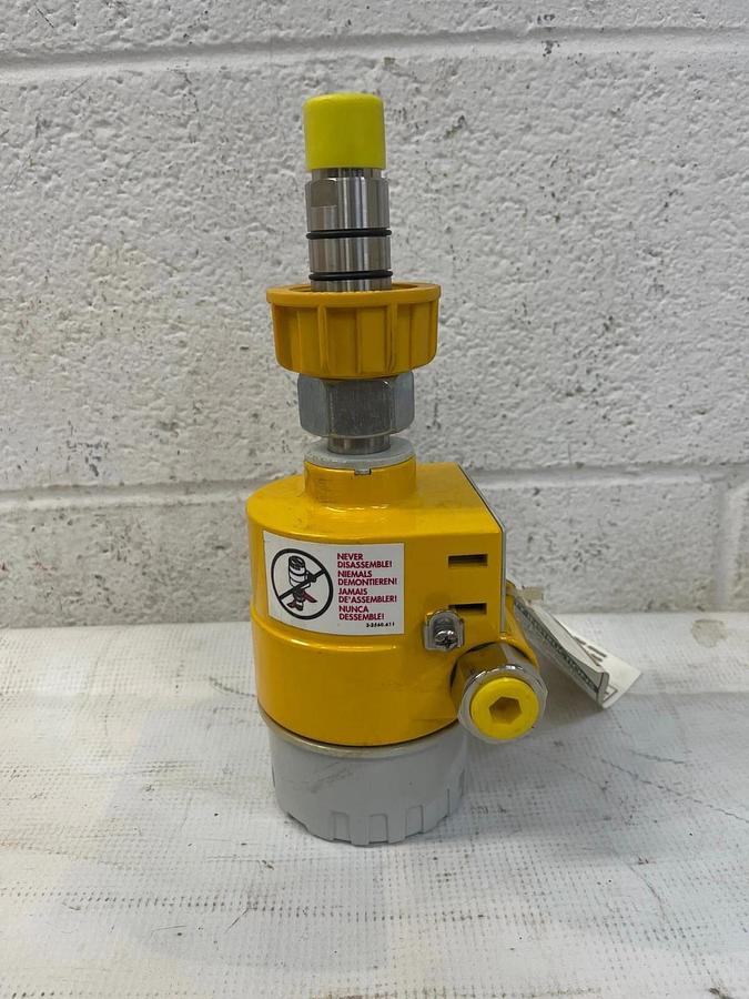 Used +GF+ Signet (George Fischer) 2560 Flowmag 30 VDC, 2.5 w, 20 mA
