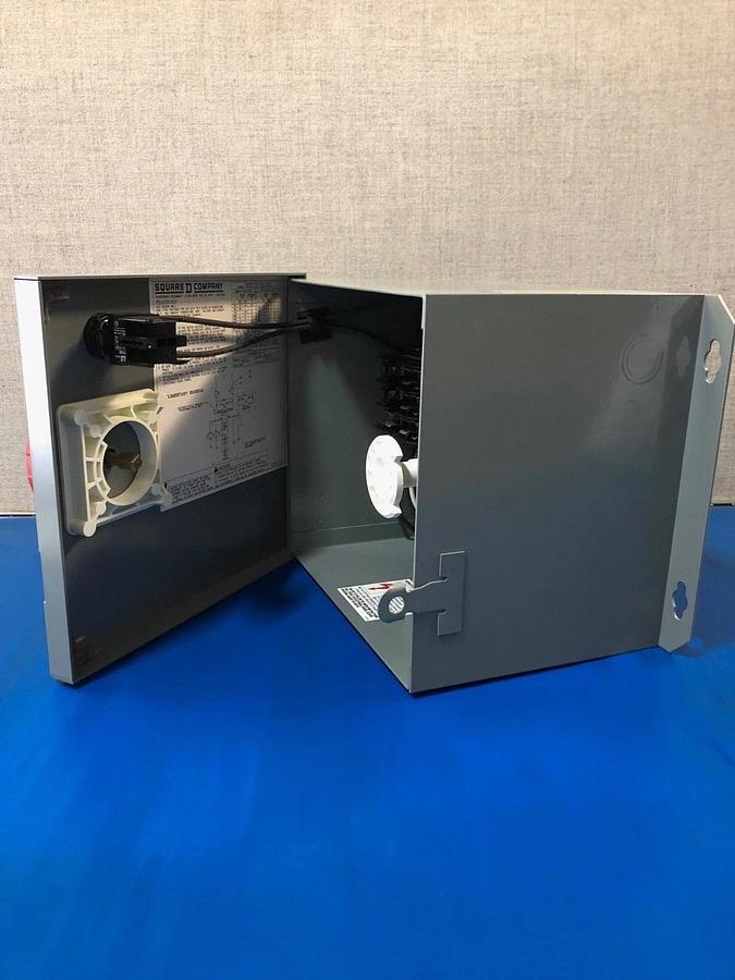 Used Square D Class 9070 Transformer Disconnect SK250G1