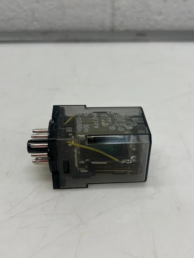 Used Fuji Electric HH23PW 100V General Purpose Relay