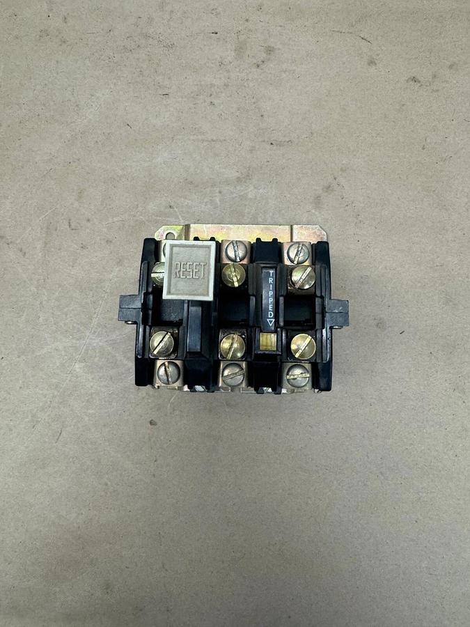 Used Allen Bradley 592-B0V16 Series A, Overload Relay, NEMA A600