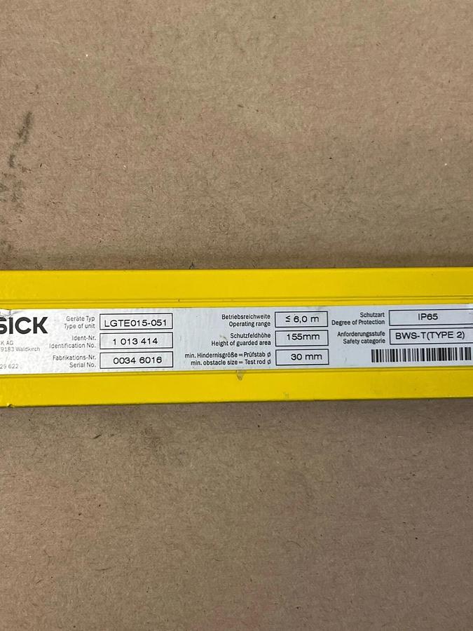 Used SICK LGTS015-051 Safety Light Curtain - Lot of 3