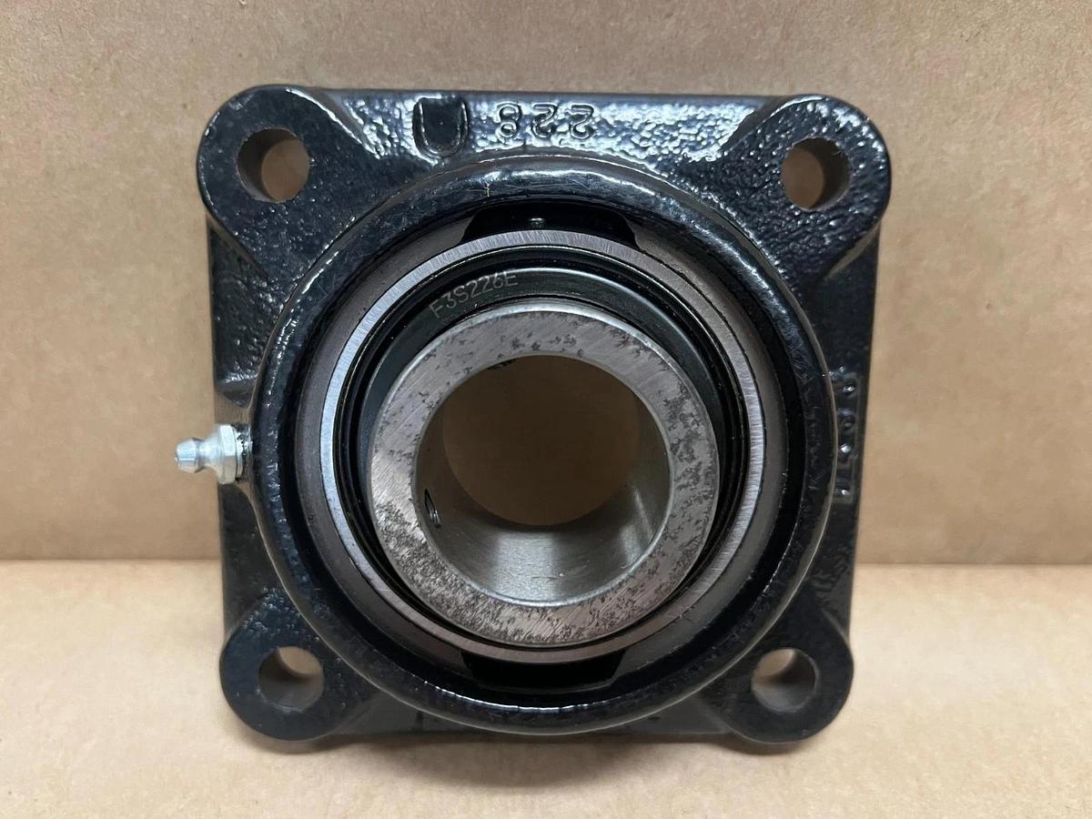 Used Rexnord F3S226E 1-5/8" 4 Bolt Flange Mount Bearing