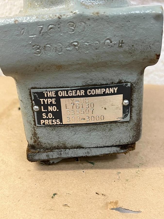 Used The Oil Gear Company MX-08 Hydraulic Pump L76130, Press (300-3000)