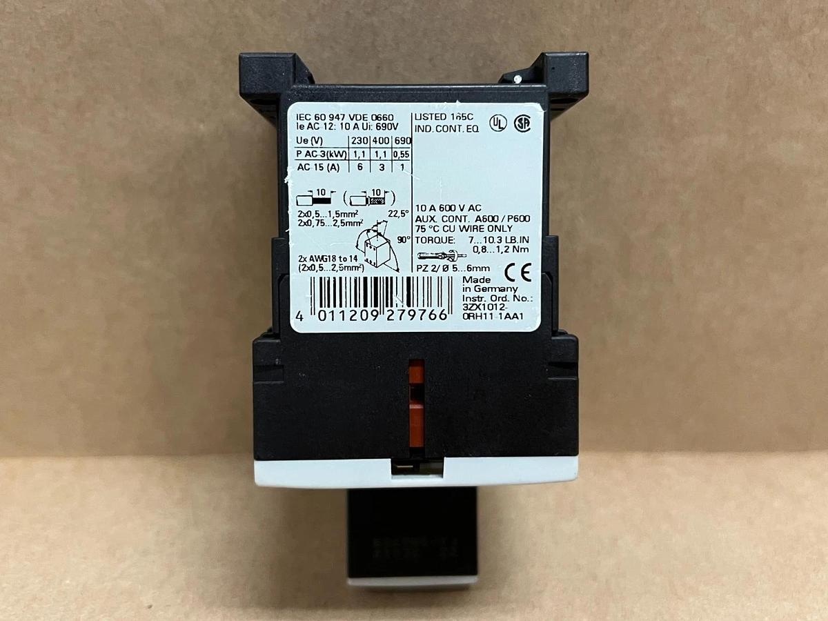 Used Siemens 3RH1140-1AP00 Contactor w/ 3RT1916 Surge Suppressor