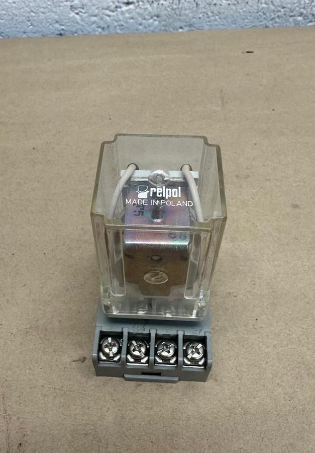 Used RELPOL Type R15 10A, 250VAC Relay w/ Base