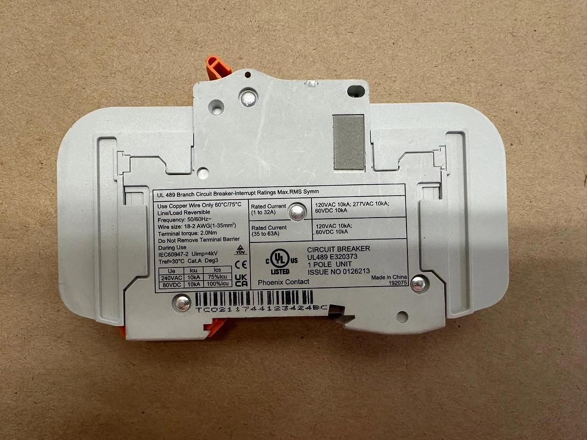 Used Phoenix Contact TMC 81C 02A Circuit Breaker *NEW*