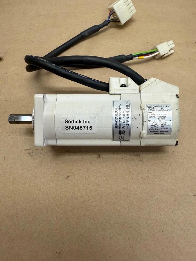 Panasonic MSMA012A1N AC Servo Motor MINAS