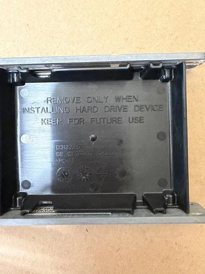 Used Intel D31202-001 2.5” Hard Drive Caddy - Lot of 6