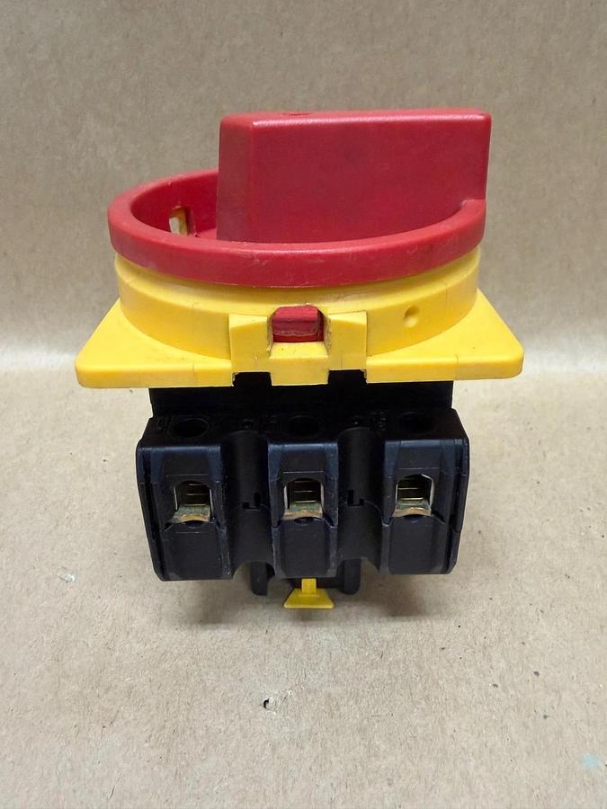 Used Siemens 3LD15 04-0TB53 Industrial Main Switch